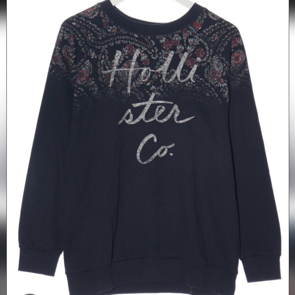 Hollister Charcoal Gray Floral Sweatshirt Size Small Oversized